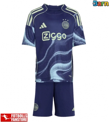 Ajax Bortatröja Barn 2025-26 Kortärmad (+ Korta byxor)